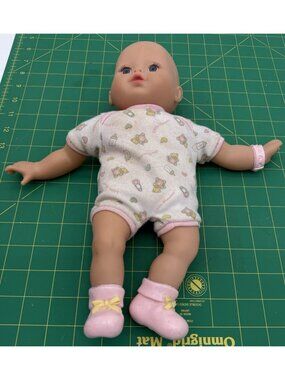 Vintage 2004 Fisher Price Little Mommy Baby Girl Doll Soft Body Blue Eyes READ!